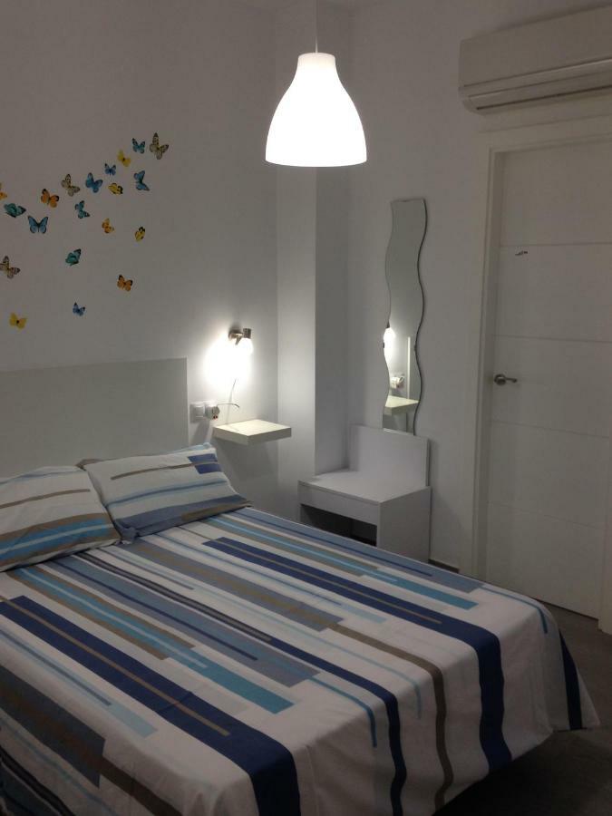Apartamento Almendra Bajo Ronda Exterior photo